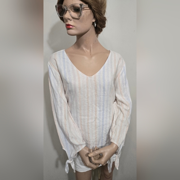 Cloth & Stone Pastel Striped Blouse With Metallic Threading. Pristine Condition. - Picture 2 of 8